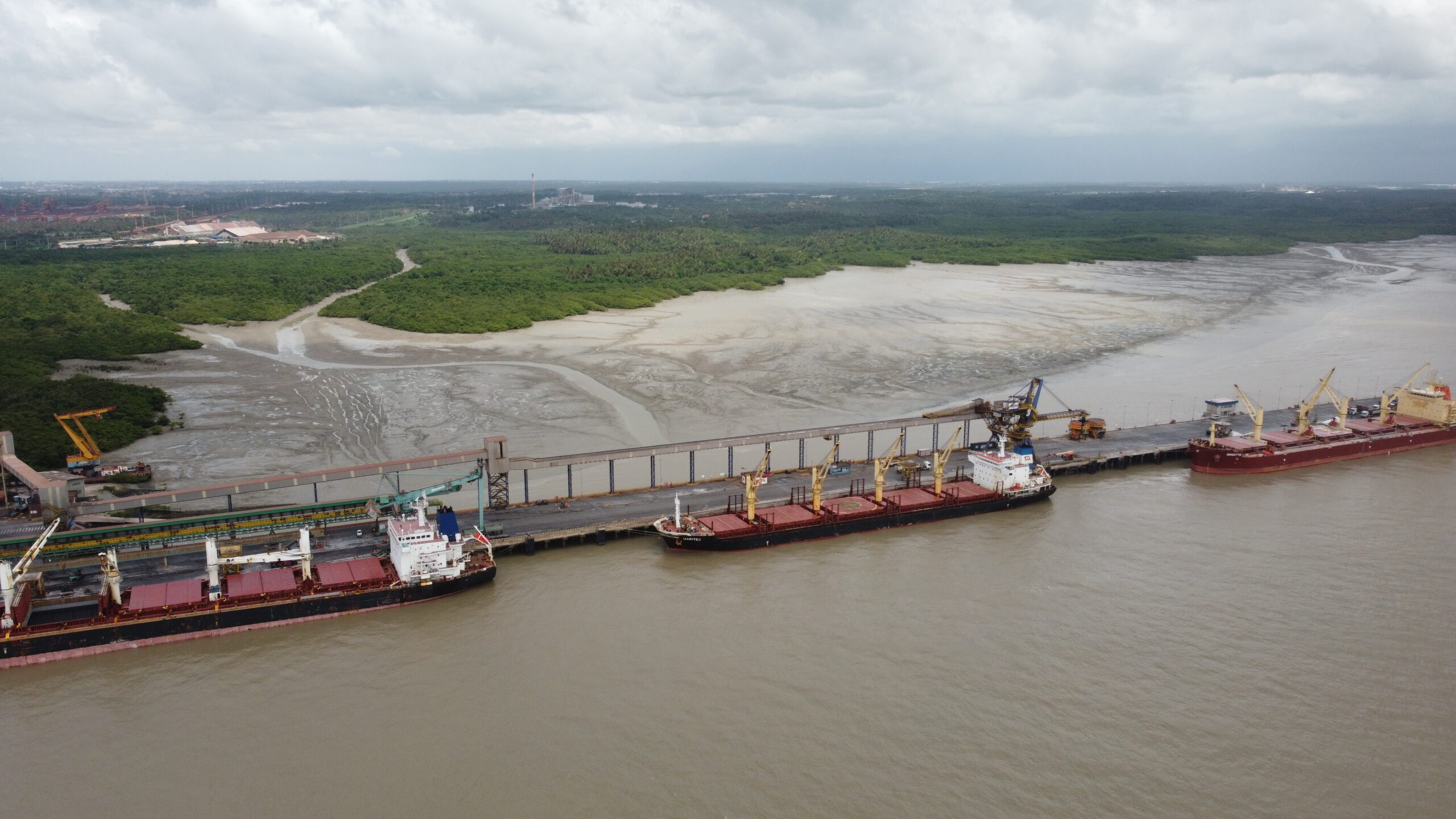 Descarregamento Porto de Itaquí São Luís – MA