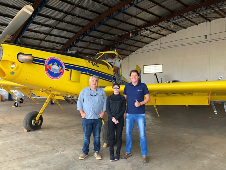 Laura Lima, Piloto Agrícola da Risa S/A, tornou-se a primeira mulher formada em piloto de Air Tractor do Brasil